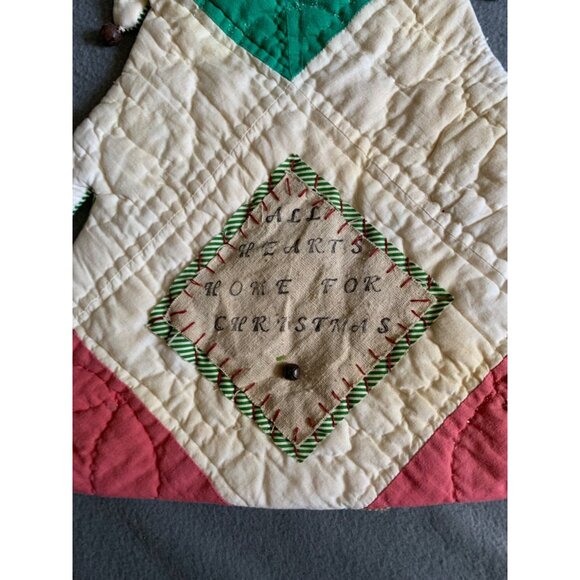 Quilted Patchwork Christmas Tree Wall Hanging With "Home For Christmas" Message - Picture 6 of 14